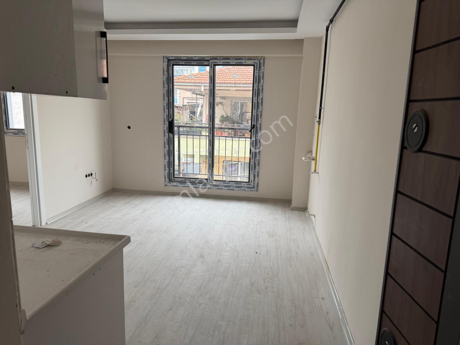 Balatçık Meydan Yoluna Yakın 1+1 Satılık Fırsat Daireler