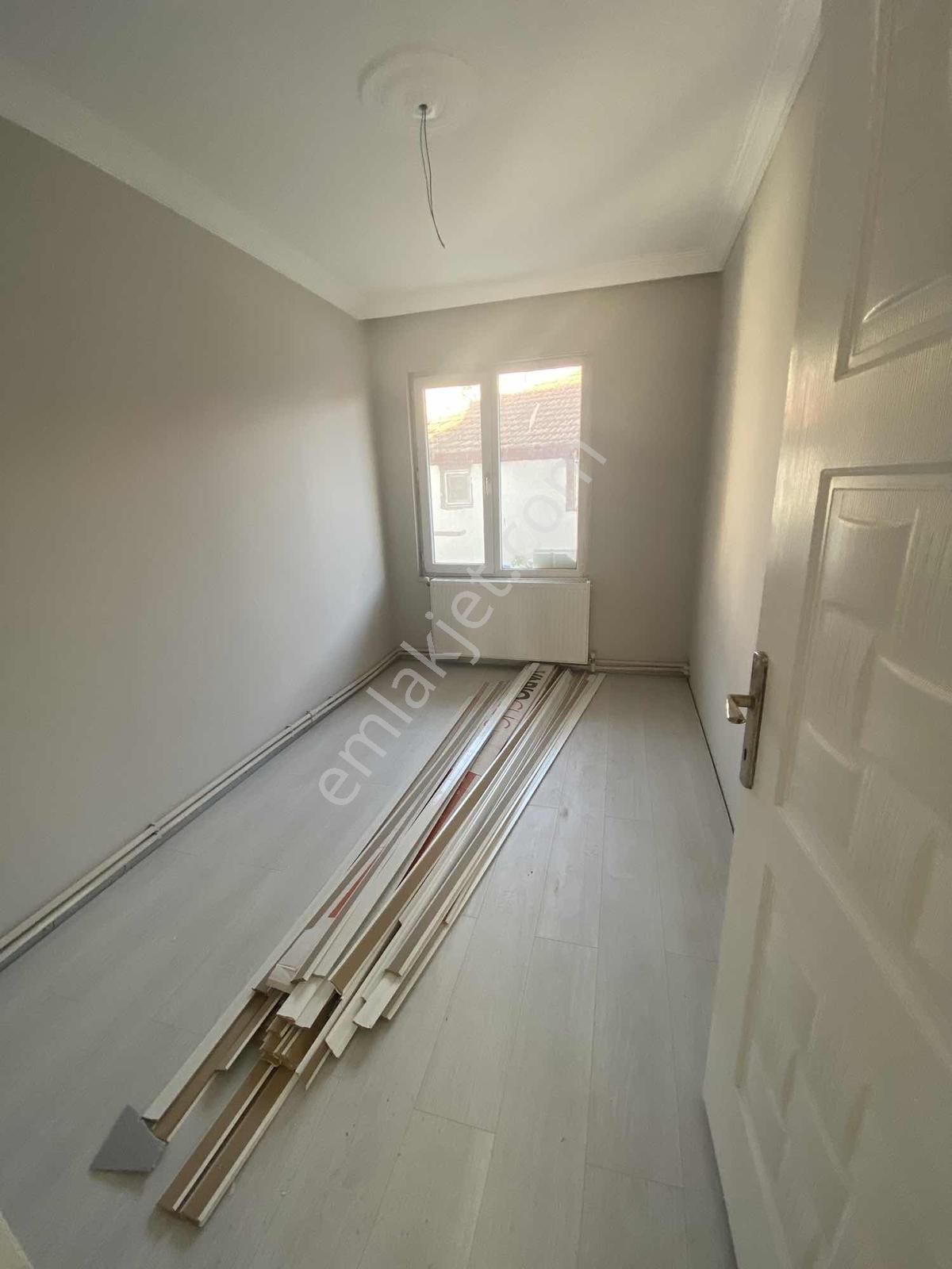 Adapazarı Merkez Ozanlarda 3+1 İçi Sıfır Yapılı Daire - Görsel 9