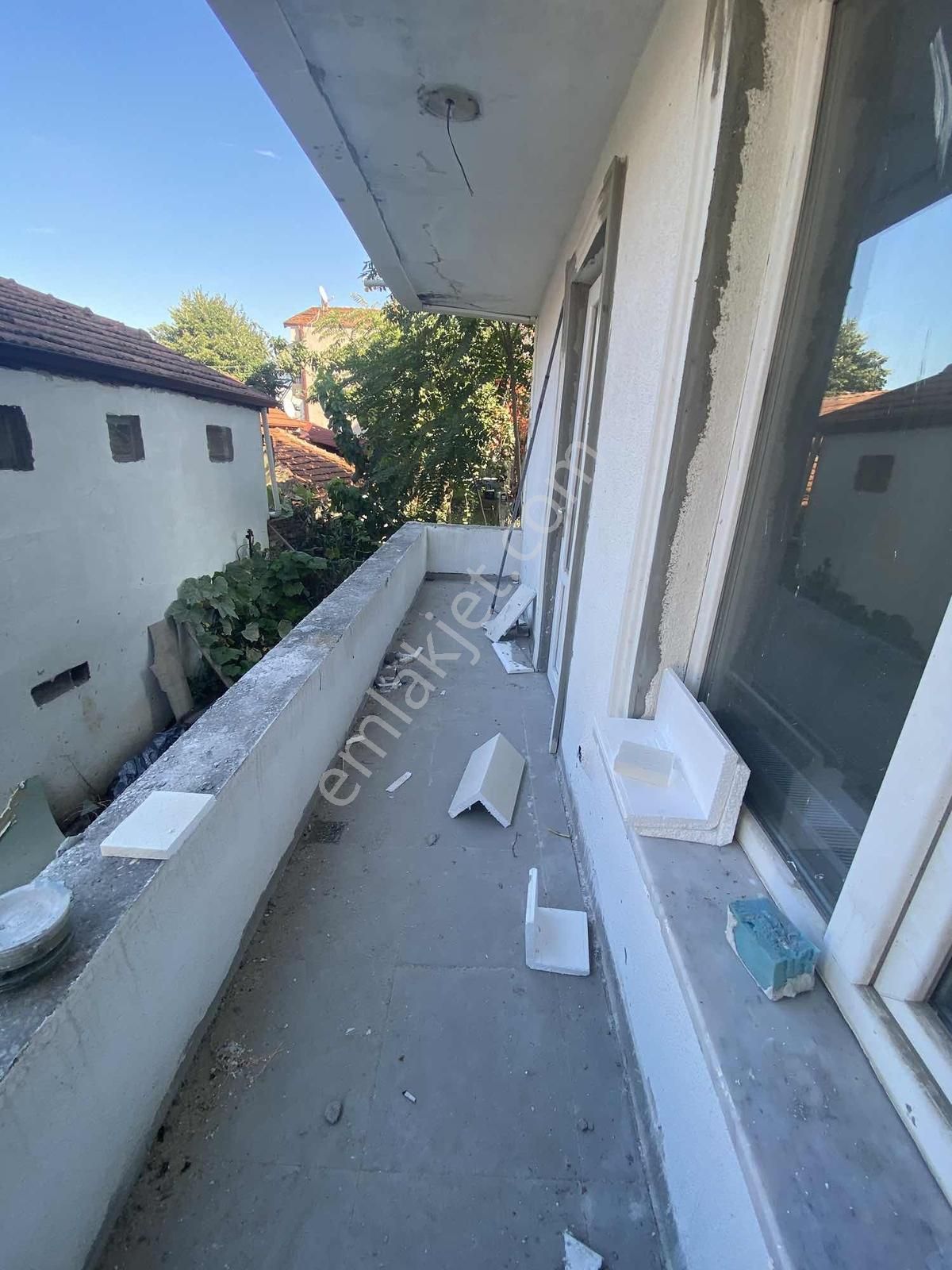 Adapazarı Merkez Ozanlarda 3+1 İçi Sıfır Yapılı Daire - Görsel 13