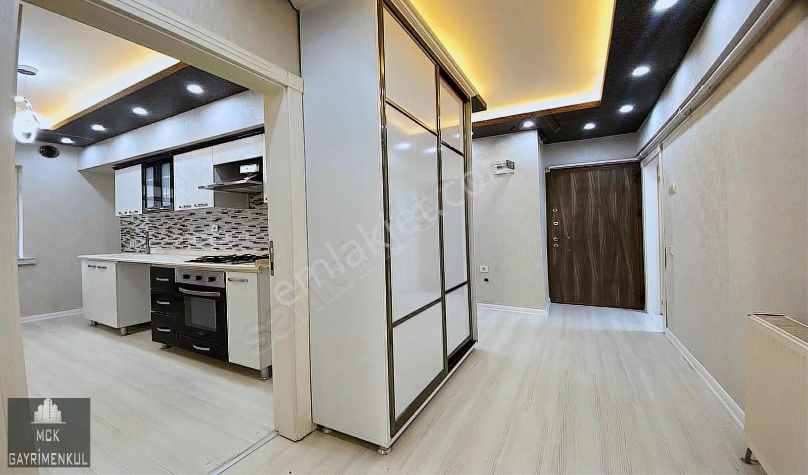 Tepebaşı Mah Merkezi Konum Lüx Yapı Balkonlu Ön Cephe - Görsel 3