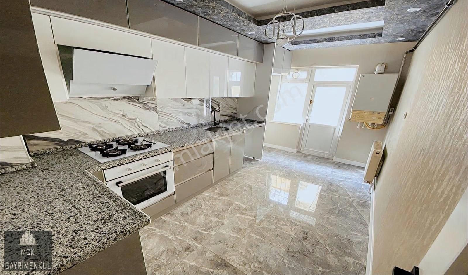 Gazino Yakını Full Lüx Yapı Orta Kat Bağımsız Salon Merkezde!! - Görsel 18