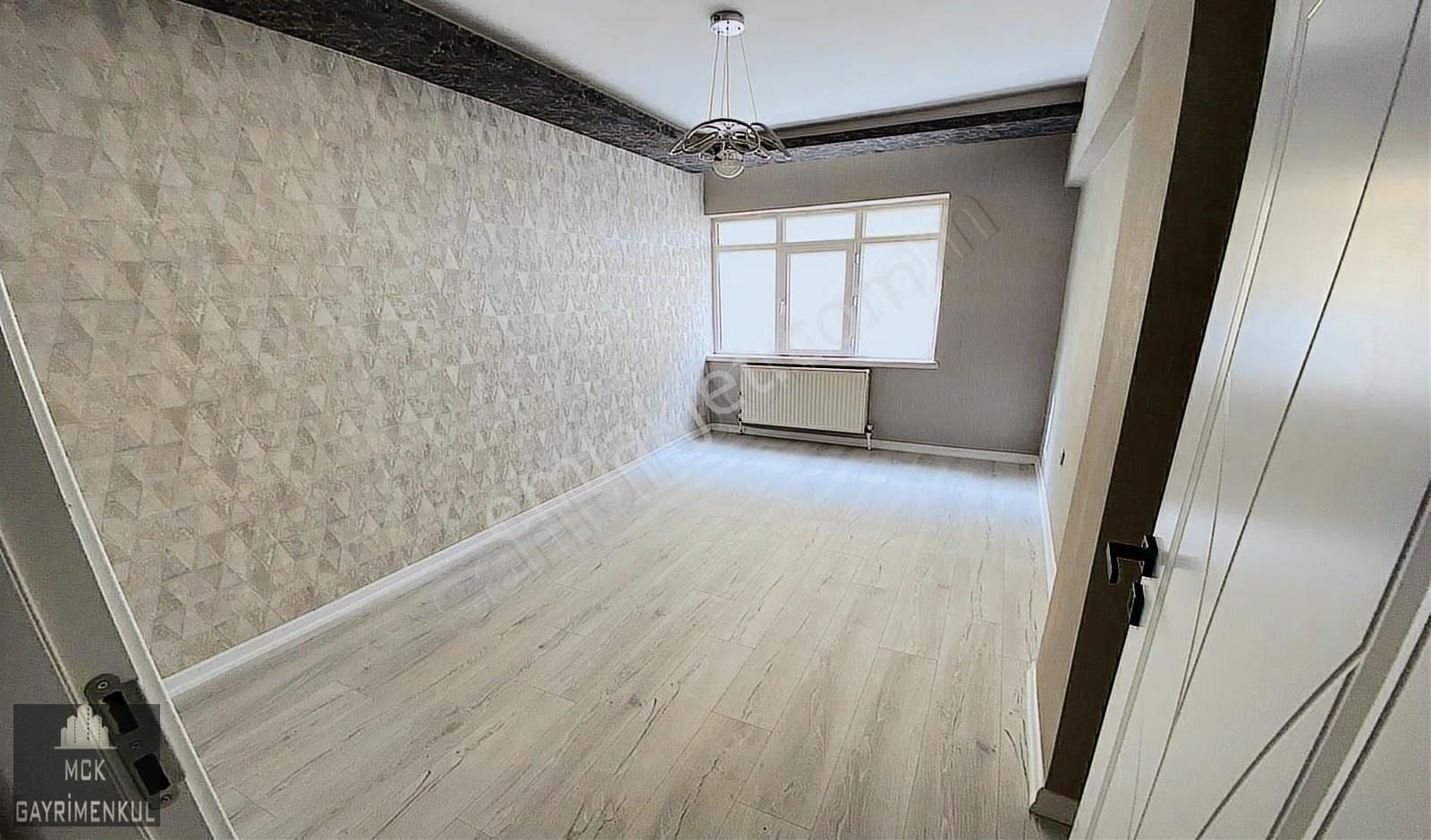 Gazino Yakını Full Lüx Yapı Orta Kat Bağımsız Salon Merkezde!! - Görsel 5