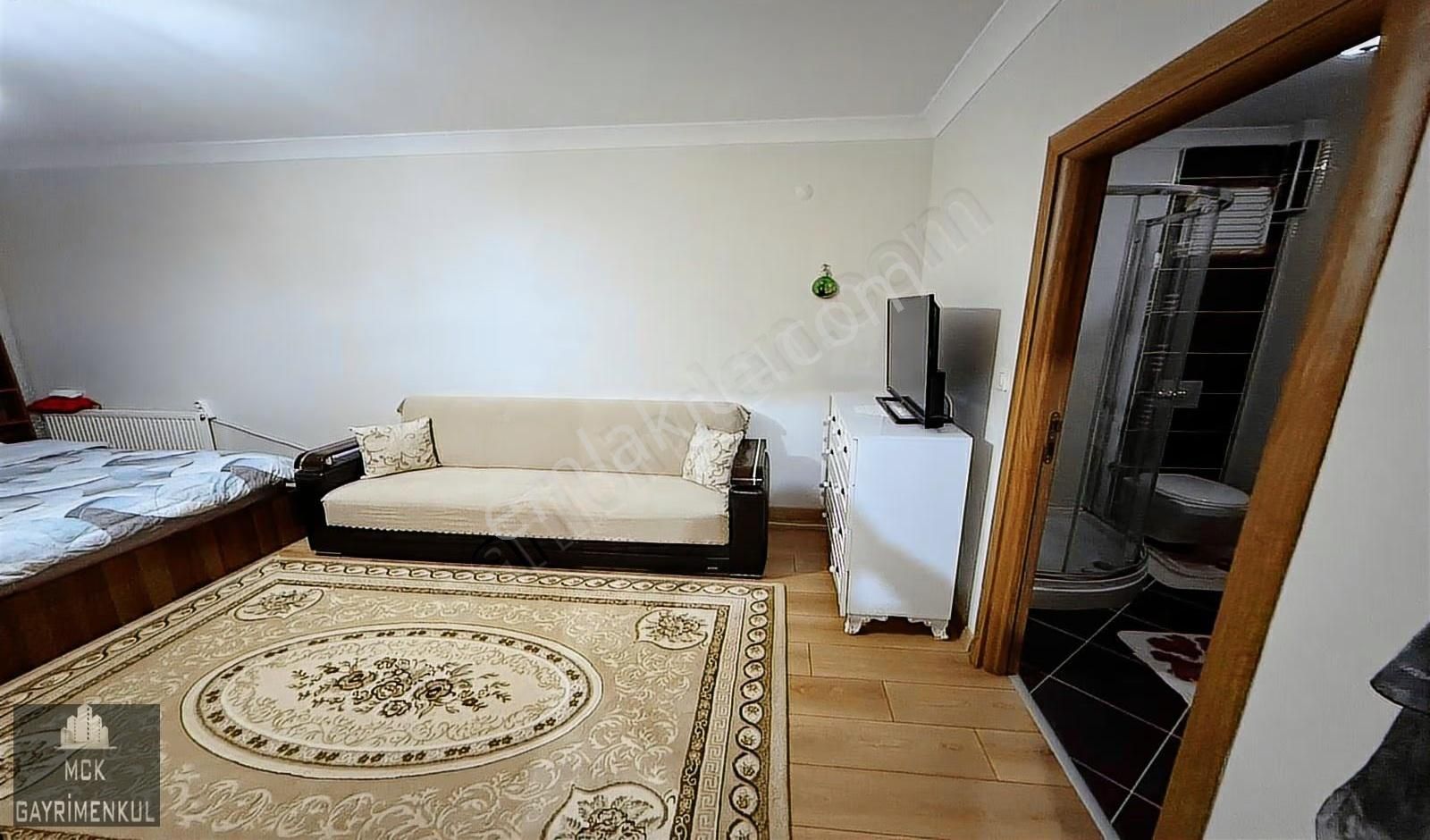 Mck'dan Zümrüt Sitesi 3+1 165m2 Ön Cephe Cadde Üstü Site Dairesi - Görsel 7