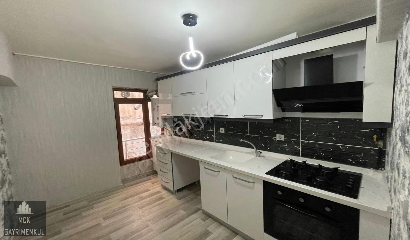 Mck'dan Bademlik Cadde Yakını Yapılı Masrafsız 2+1 Daire