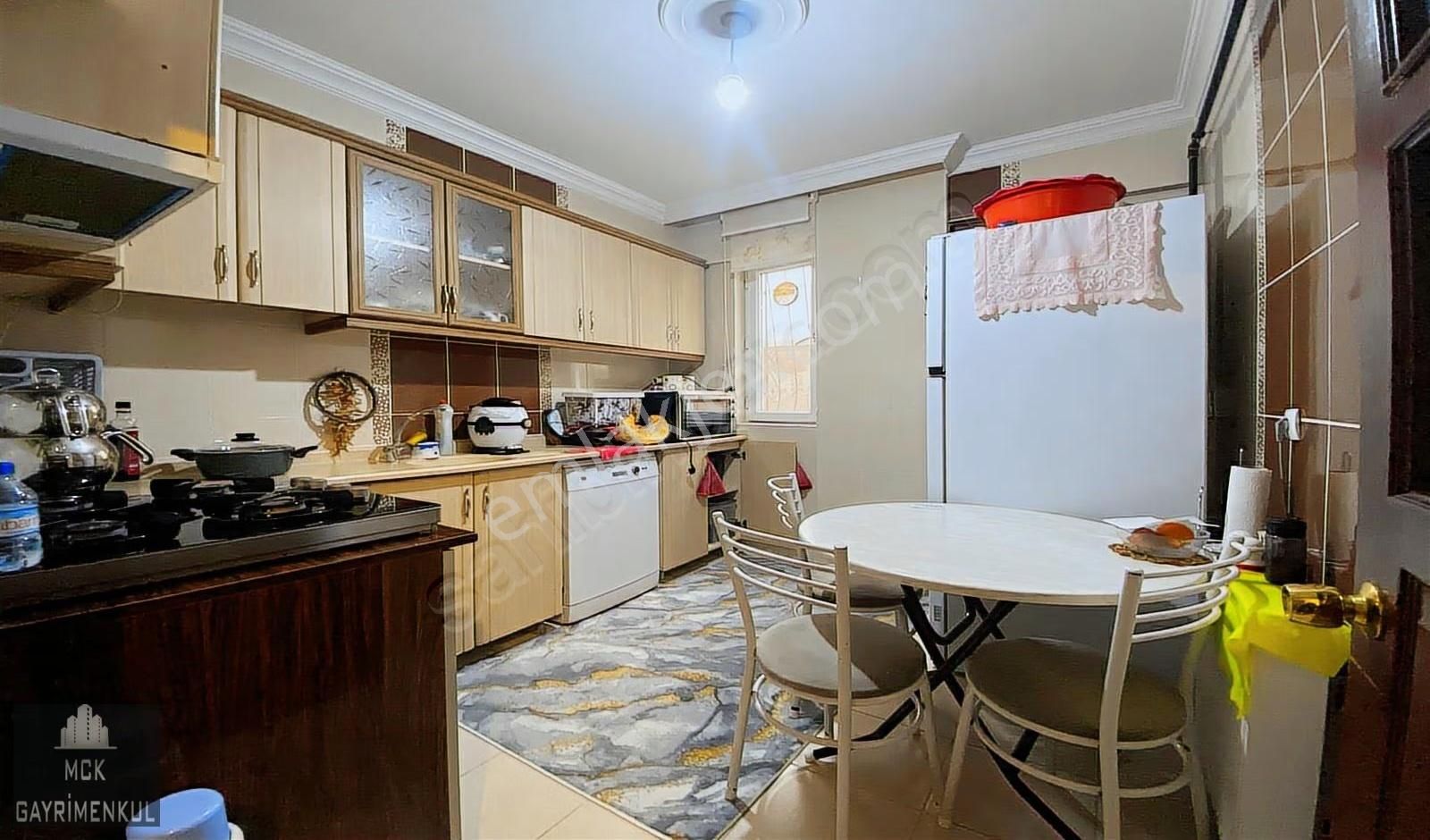 Gülbaba Cadde Arkası Masrafsız Yapıda Geniş Bahçe Kat - Görsel 24