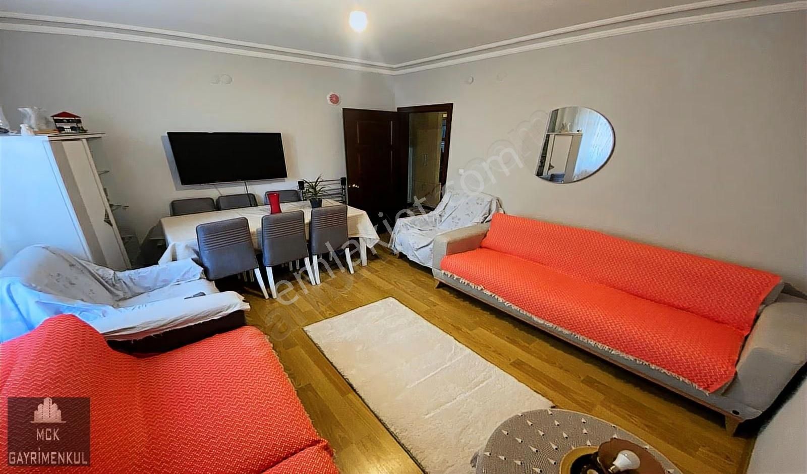 Gülbaba Cadde Arkası Masrafsız Yapıda Geniş Bahçe Kat - Görsel 2