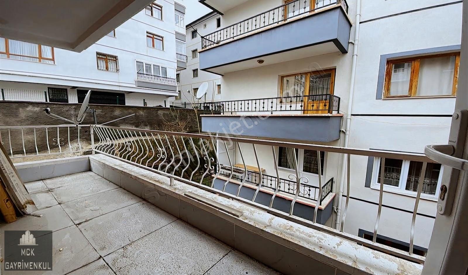 Uyanış Gülbaba Cadde Yakını Çift Girişli Açık Teraslı Dublex - Görsel 27