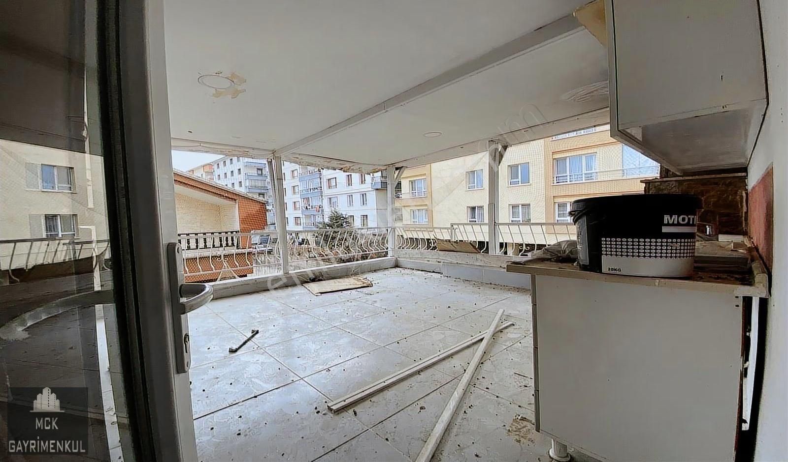 Uyanış Gülbaba Cadde Yakını Çift Girişli Açık Teraslı Dublex - Görsel 29