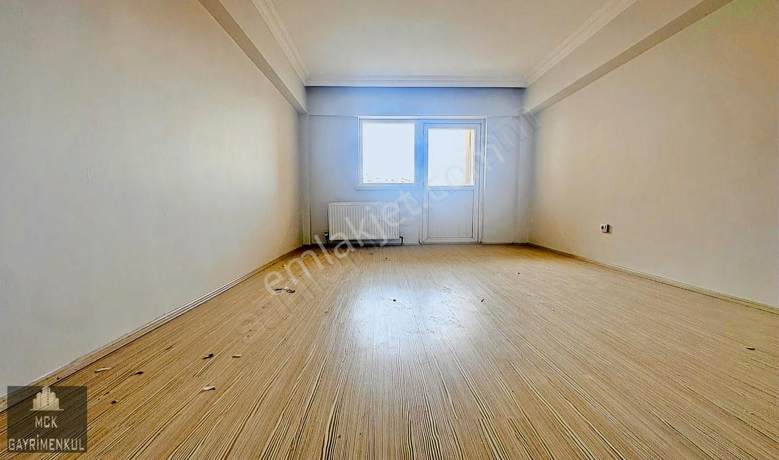 Cadde Yakını Full Manzaralı Asansörlü Kök Tapu 5+1 Dubleks - Görsel 2