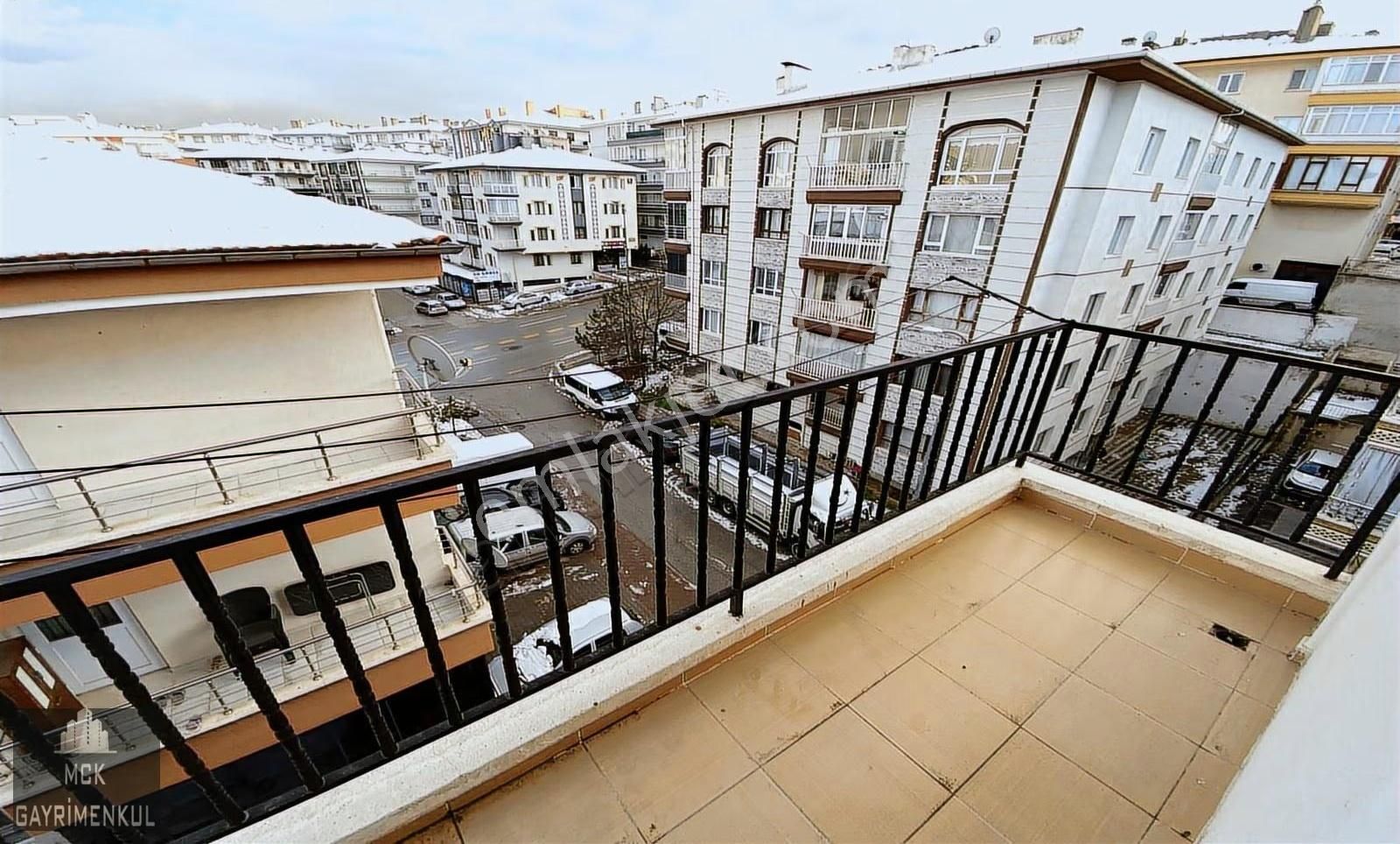 Mck'dan Ufuktepe'de Asansörlü Cadde Yakını Masrafsız 3+1 Daire - Görsel 25