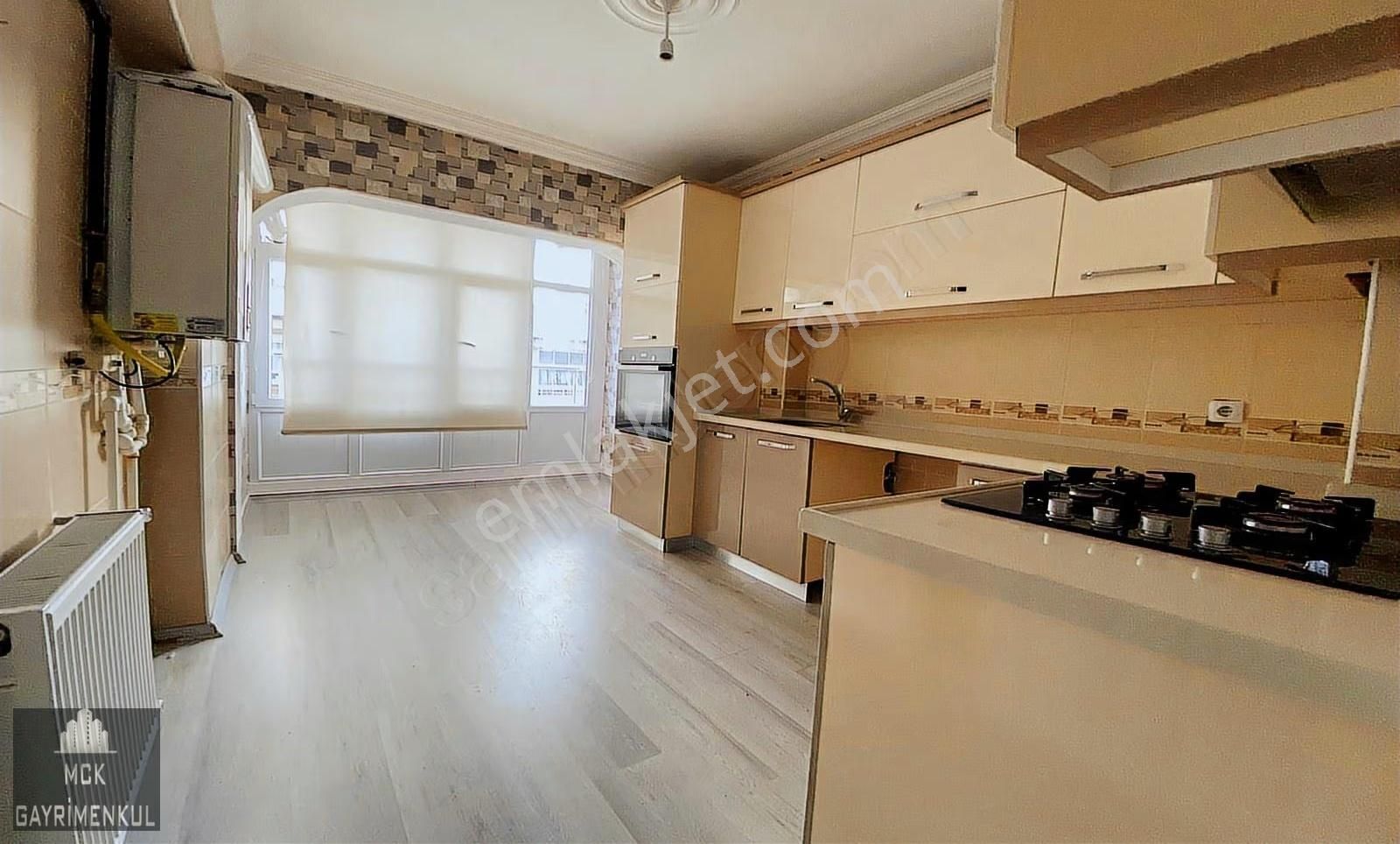 Mck'dan Ufuktepe'de Asansörlü Cadde Yakını Masrafsız 3+1 Daire