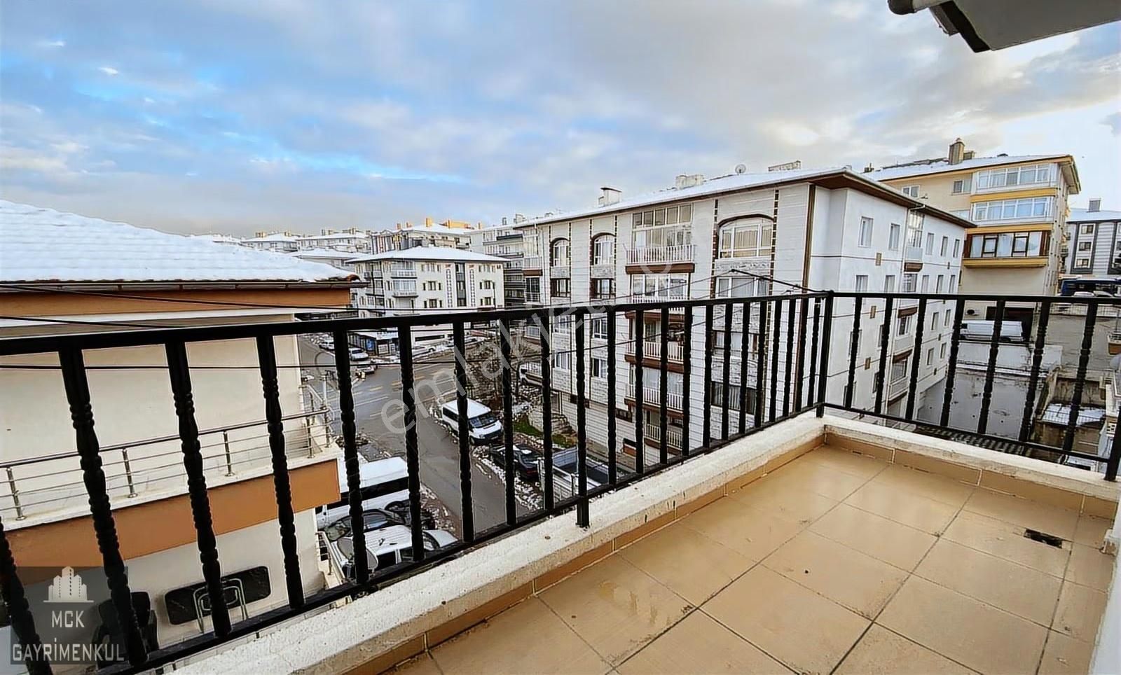 Mck'dan Ufuktepe'de Asansörlü Cadde Yakını Masrafsız 3+1 Daire - Görsel 15