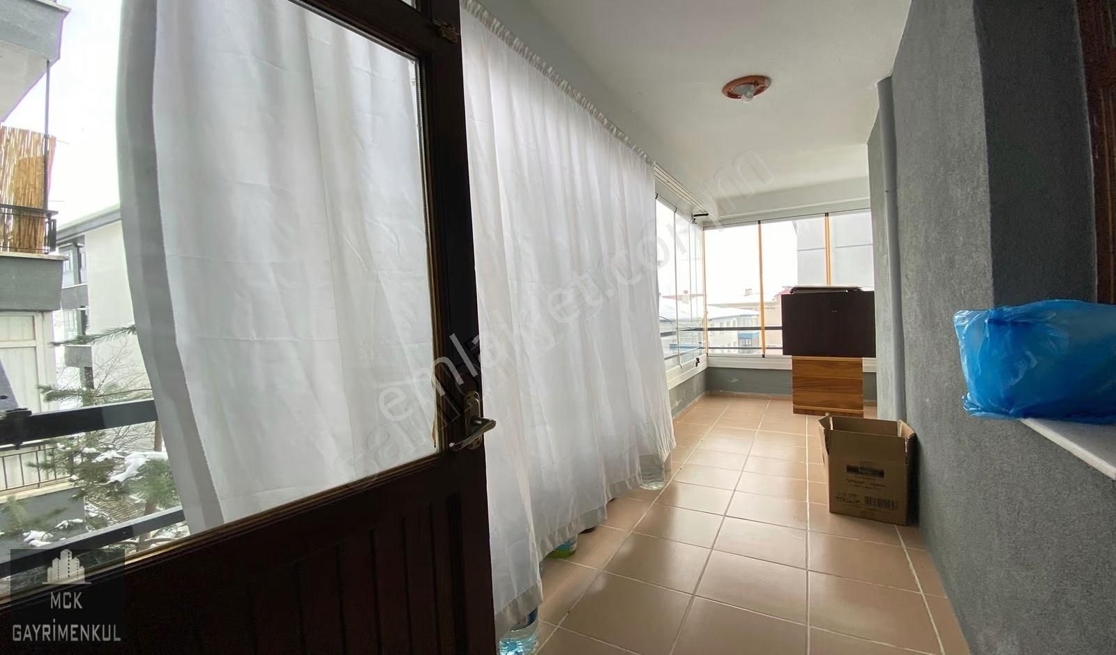 Hisar Mah Cadde Yakını Orta Kat Geniş M2 Mantolamalı İskanlı - Görsel 18