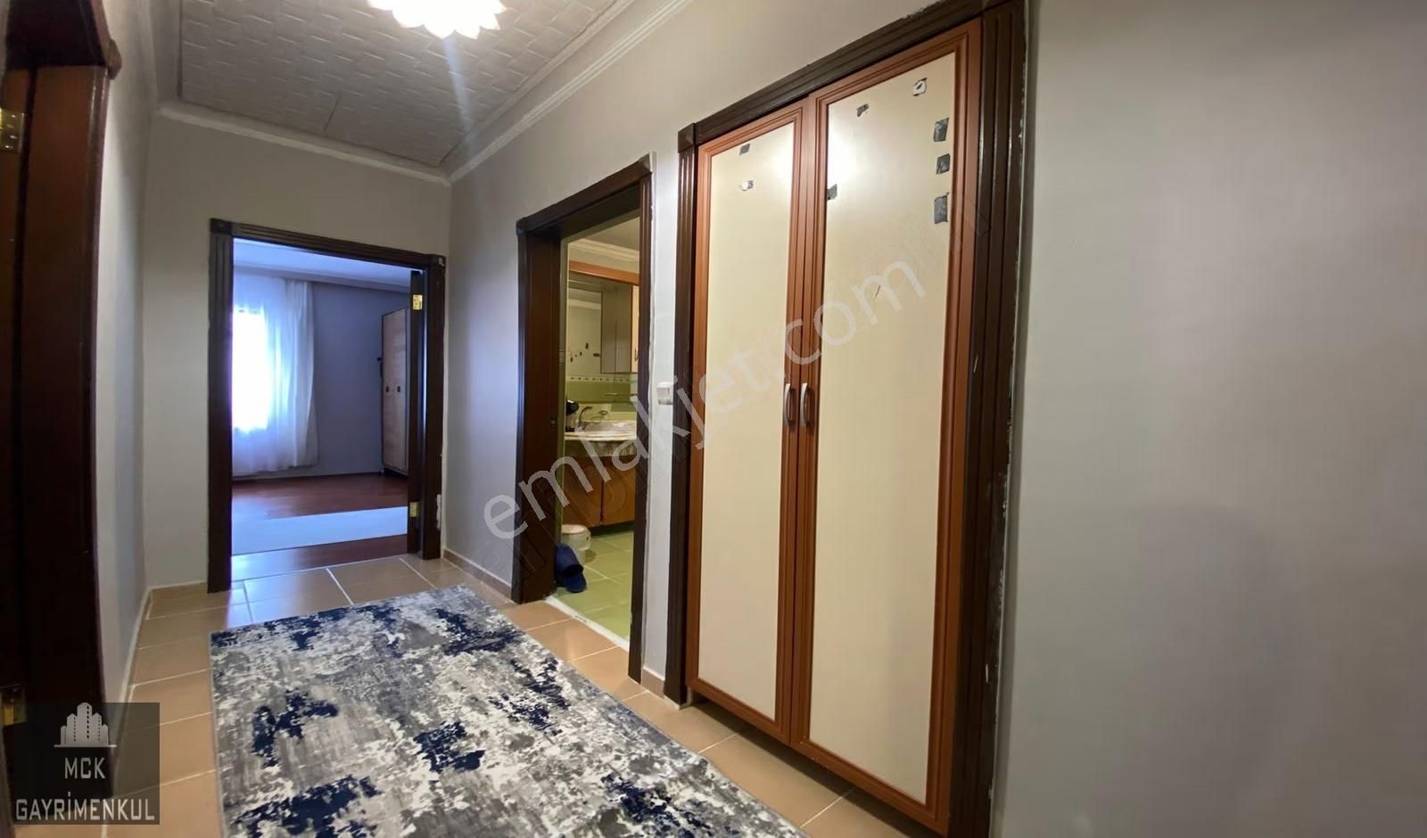 Hisar Mah Cadde Yakını Orta Kat Geniş M2 Mantolamalı İskanlı - Görsel 24