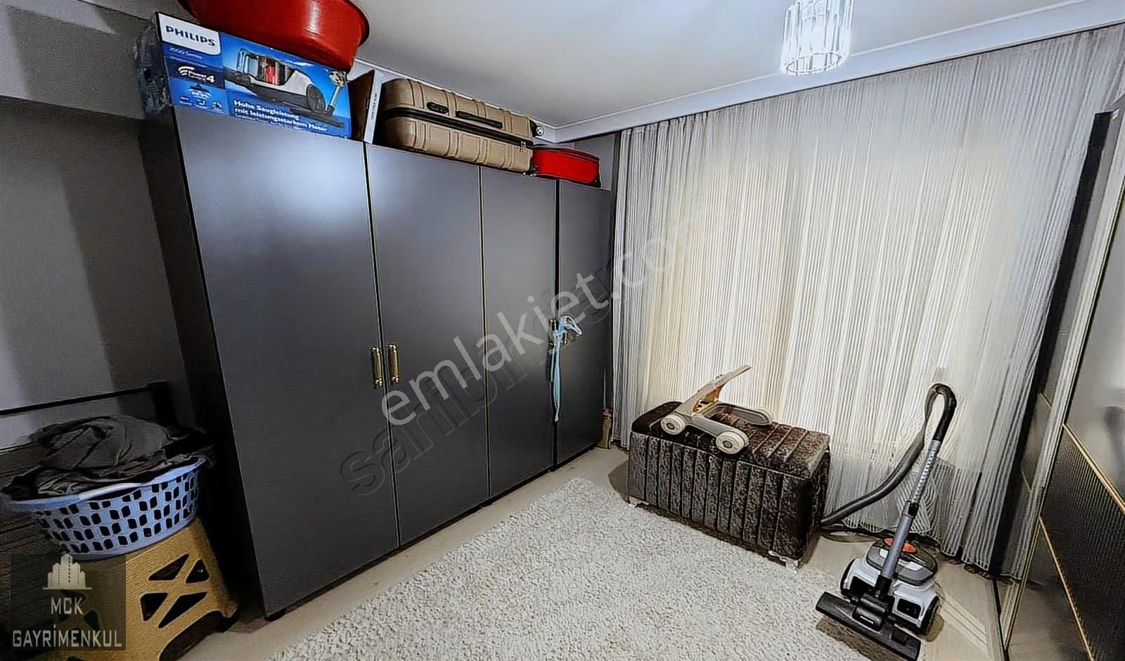 Ufuktepe Cadde Önü Genç Binada Cepheleri Açık Bahçeli 3+1 - Görsel 9