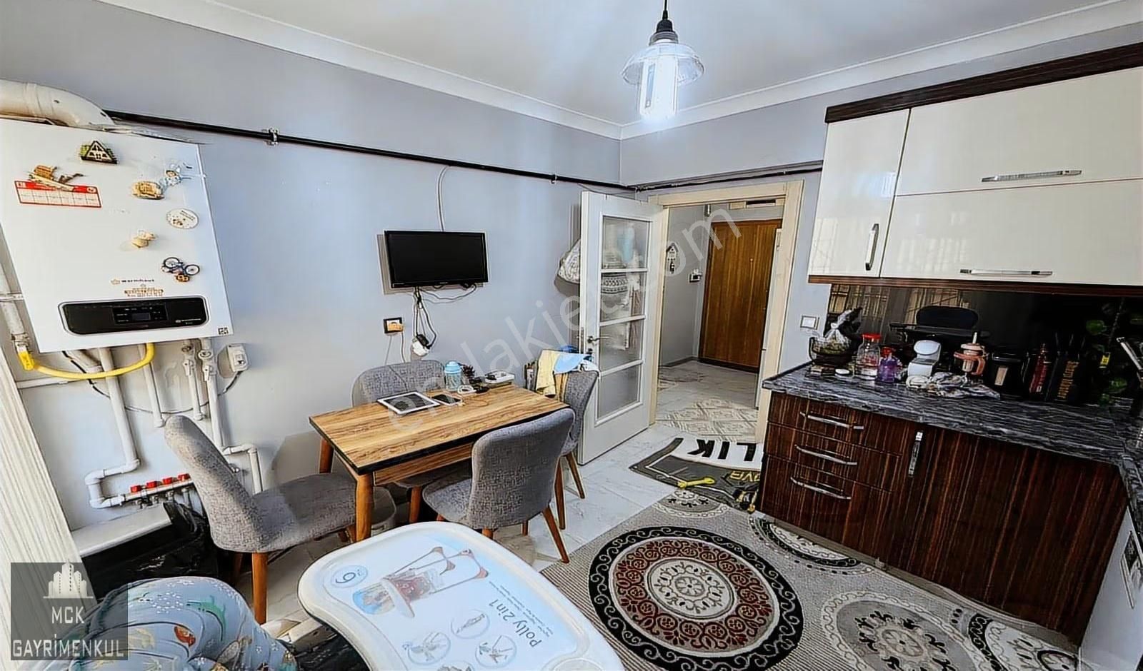 Ufuktepe Cadde Önü Genç Binada Cepheleri Açık Bahçeli 3+1 - Görsel 10