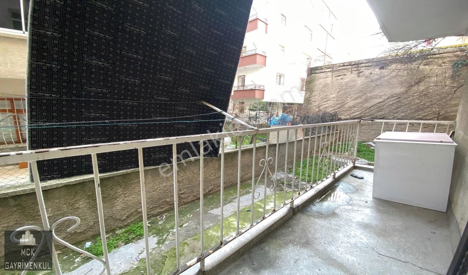 Yunus Emre Caddesi Yakını Yapılı Balkonlu 3+1 Bahçe Kat - Görsel 7