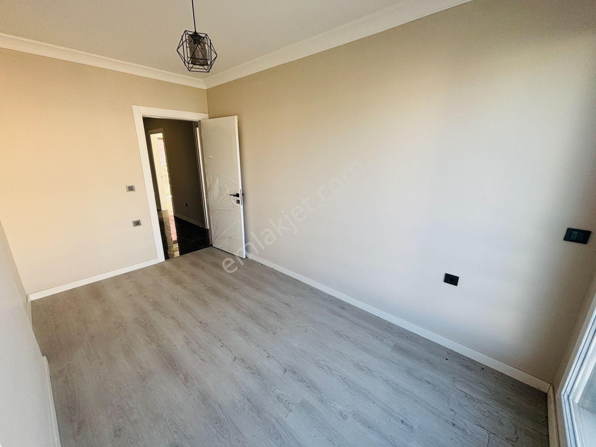 Seferihisar Payamlı'da Merkezi Konumda Müstakil Ferah Yapılı Satılık 3+1 Villa - Görsel 26