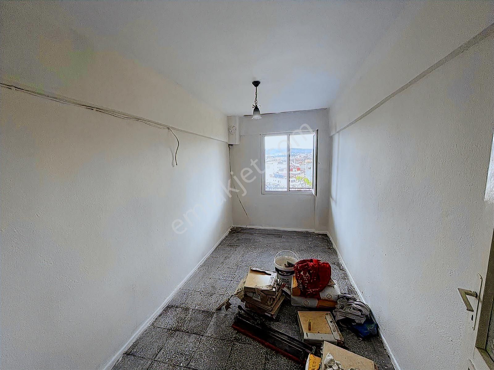 Karabağlar Yunus Emre Mah. 2+1 85 M2 Kiralık Daire - Görsel 8