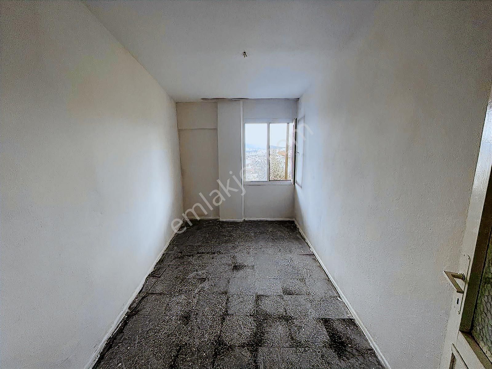 Karabağlar Yunus Emre Mah. 2+1 85 M2 Kiralık Daire - Görsel 9