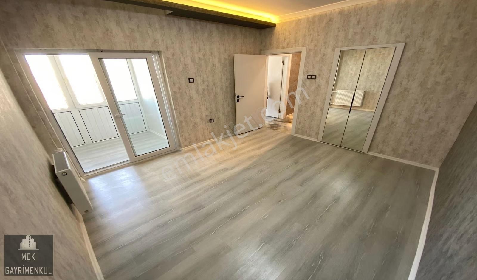 Şenlik Bloklarında Şehir Manzaralı Lüx Yapılı Ebv Banyolu 3+1 - Görsel 16