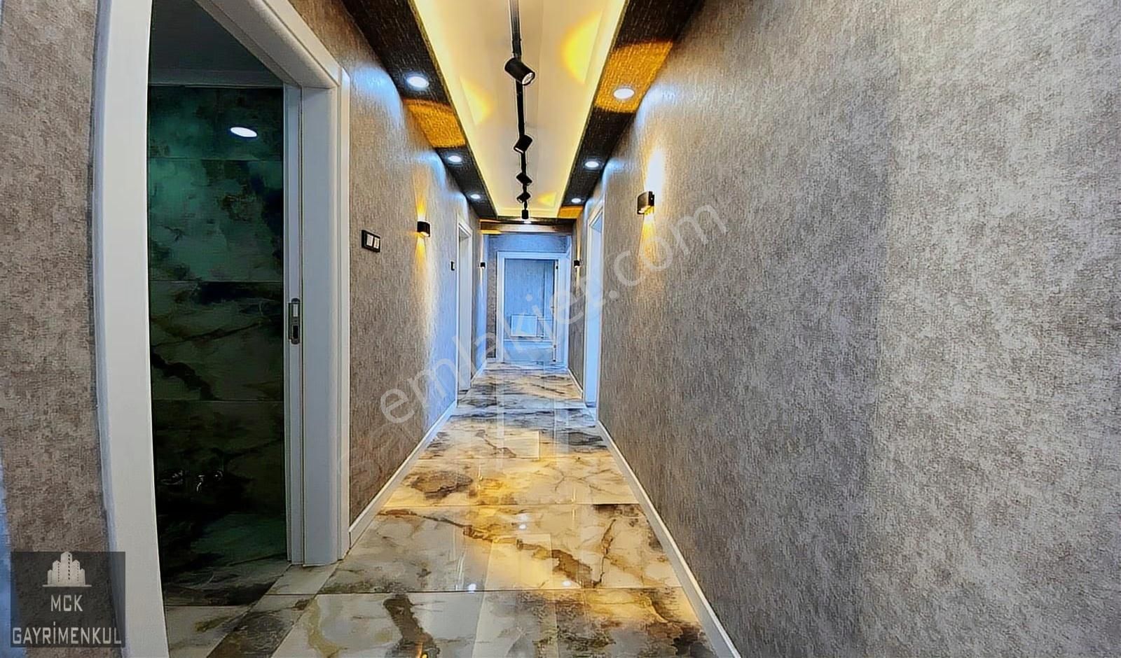 Şenlik Bloklarında Şehir Manzaralı Lüx Yapılı Ebv Banyolu 3+1 - Görsel 22