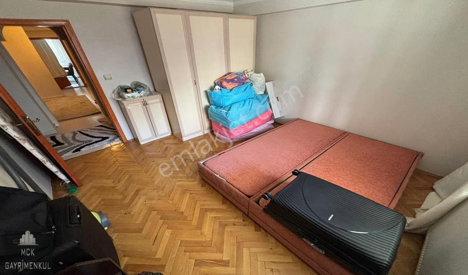 Ufuktepe Karakol Yanı 3+1 1.kat 3 Balkonlu Ara Kat Kupon Daire - Görsel 18