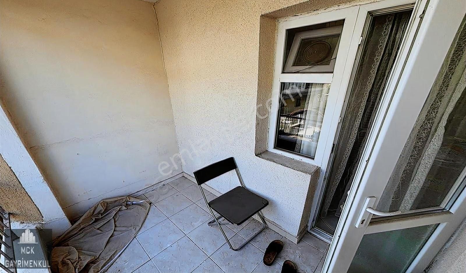 Ufuktepe Karakol Yanı 3+1 1.kat 3 Balkonlu Ara Kat Kupon Daire - Görsel 8