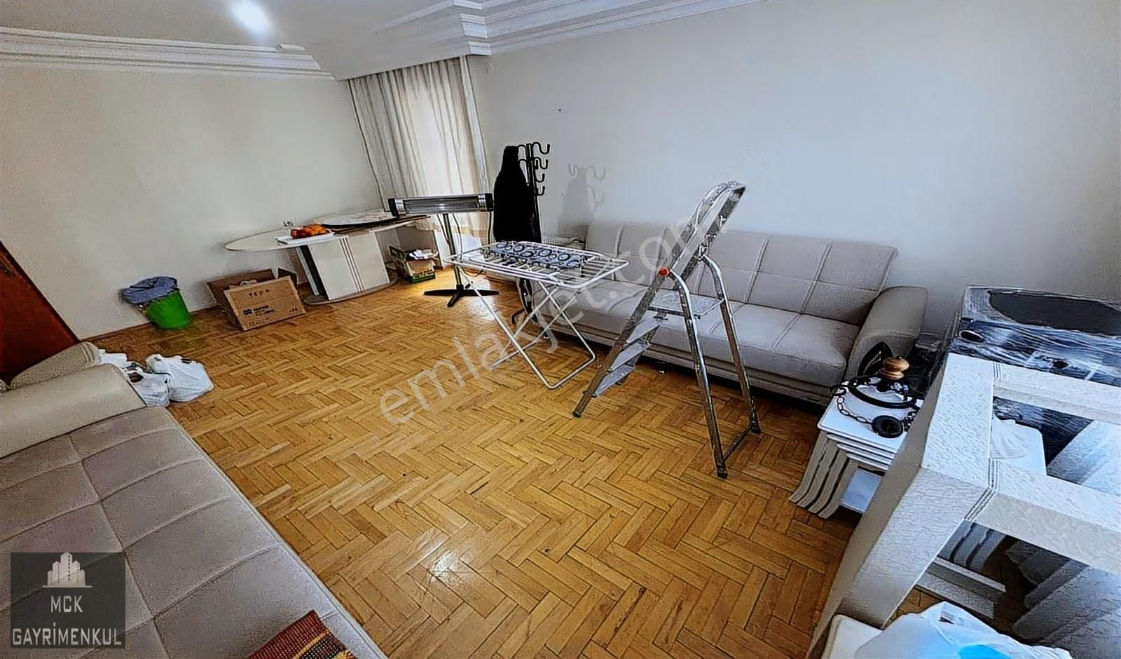 Ufuktepe Karakol Yanı 3+1 1.kat 3 Balkonlu Ara Kat Kupon Daire - Görsel 4