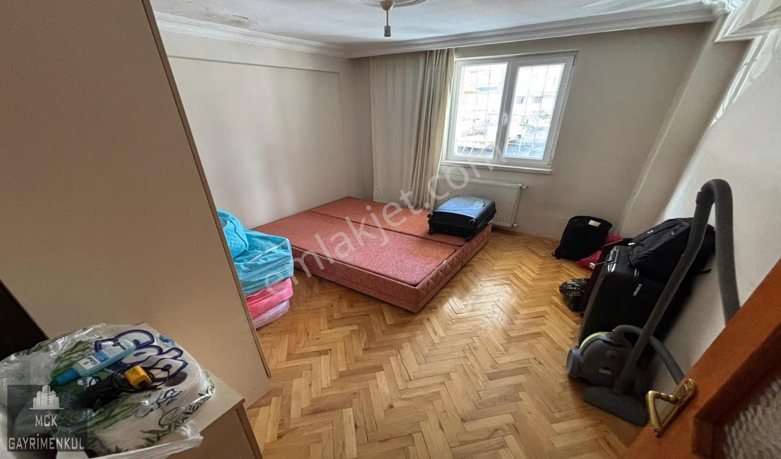 Ufuktepe Karakol Yanı 3+1 1.kat 3 Balkonlu Ara Kat Kupon Daire - Görsel 7