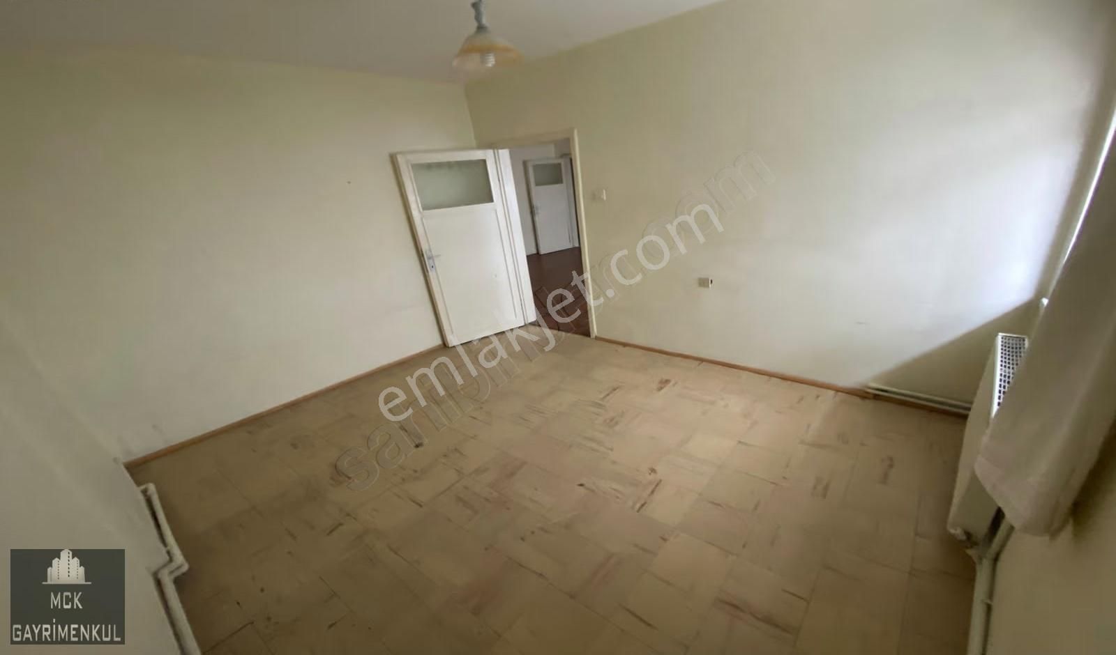 Hastane Yakını Balkonlu Mantolamalı Bölgenin En Kupon Dairesi !! - Görsel 10