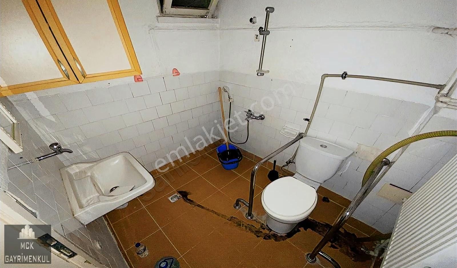 Hastane Yakını Balkonlu Mantolamalı Bölgenin En Kupon Dairesi !! - Görsel 7