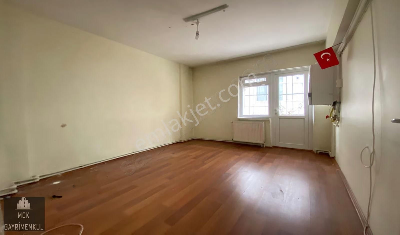 Hastane Yakını Balkonlu Mantolamalı Bölgenin En Kupon Dairesi !! - Görsel 13