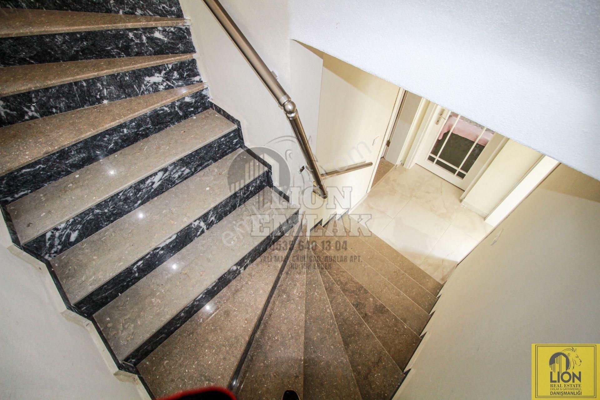 🟨⬛lıon Emlak'tan Erdek Narlı Mahallesinde Lebi Derya Deniz Manzaralı Triplex 5+1 Satılık Villa⬛🟨 - Görsel 10