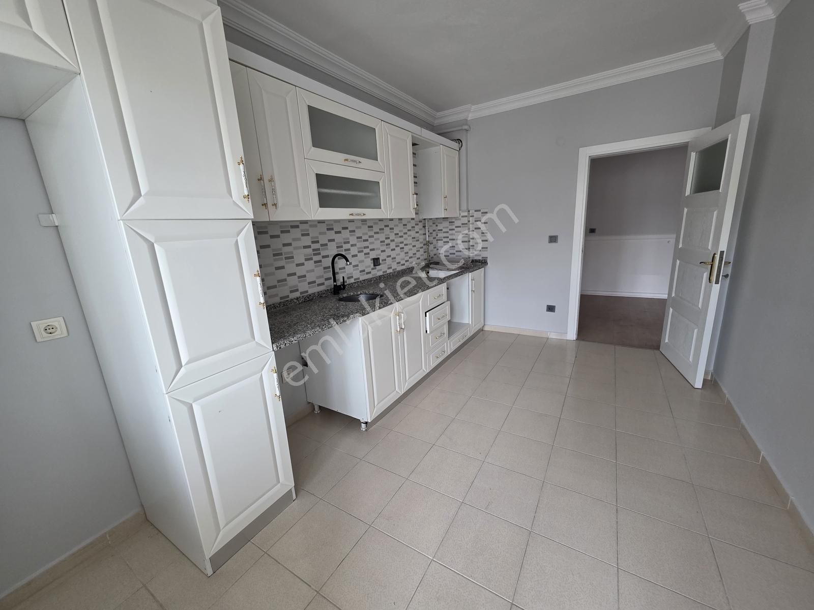 Ermax'dan Pelitlide Merkezi Konumda Kiralık 3+1 Daire - Görsel 18