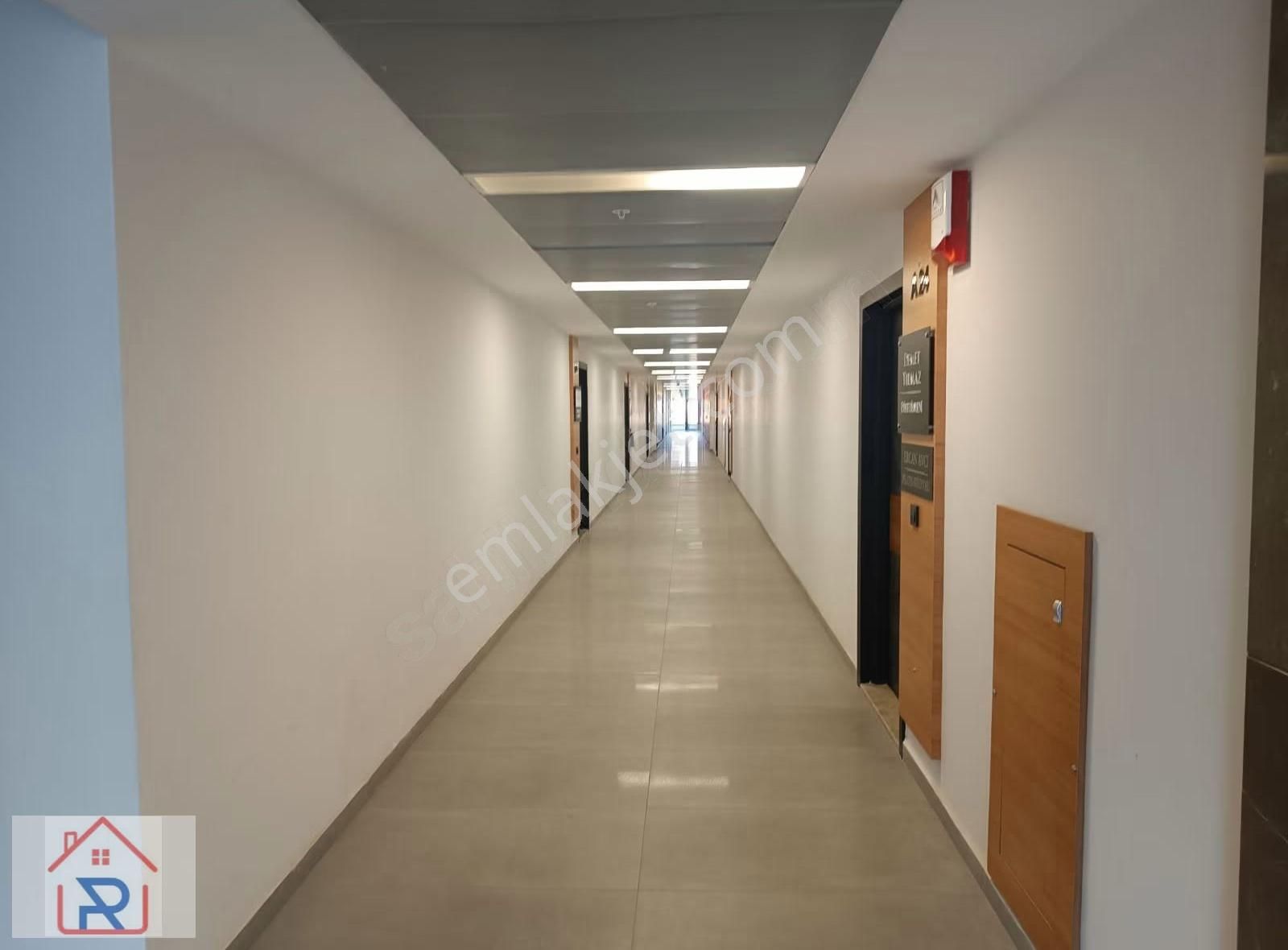 Relax Tr'den Karya Güçlü İş Merkezinde Kiralık Ofis - Görsel 29