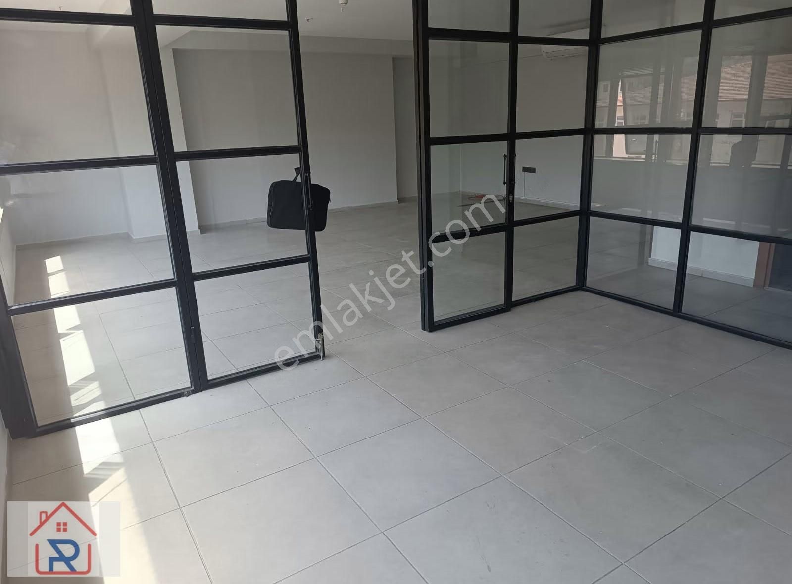 Relax Tr'den Karya Güçlü İş Merkezinde Kiralık Ofis - Görsel 10