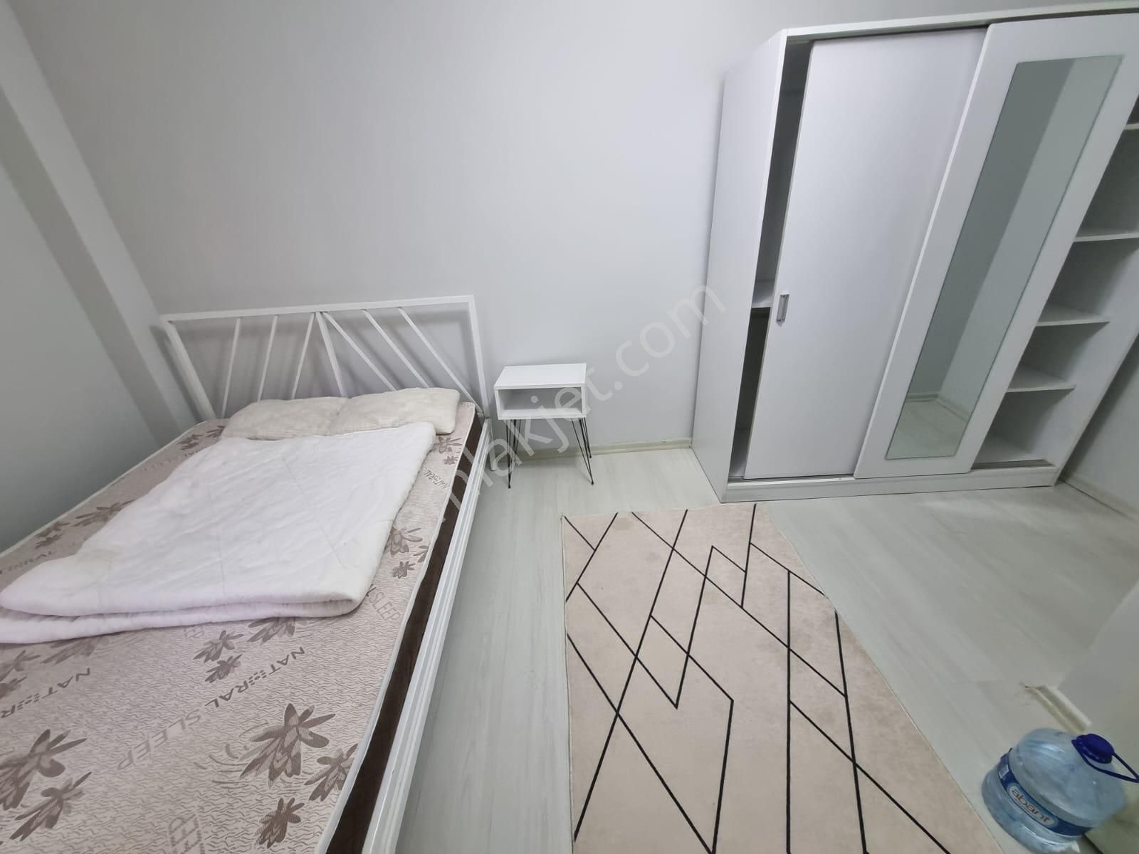 Oryaştan Ataşehir İçerenköyde Eşyalı,balkonlu 85m2 2+1 Daire - Görsel 12