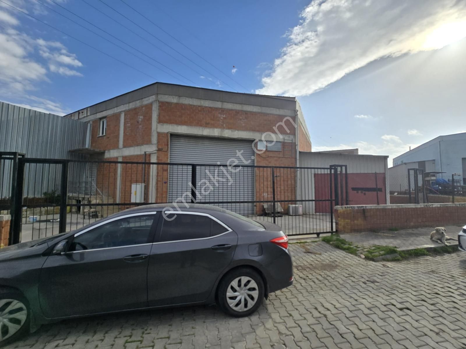 Işıkkent Dökümcüler Sitesi 750 M² Depo-antrepo