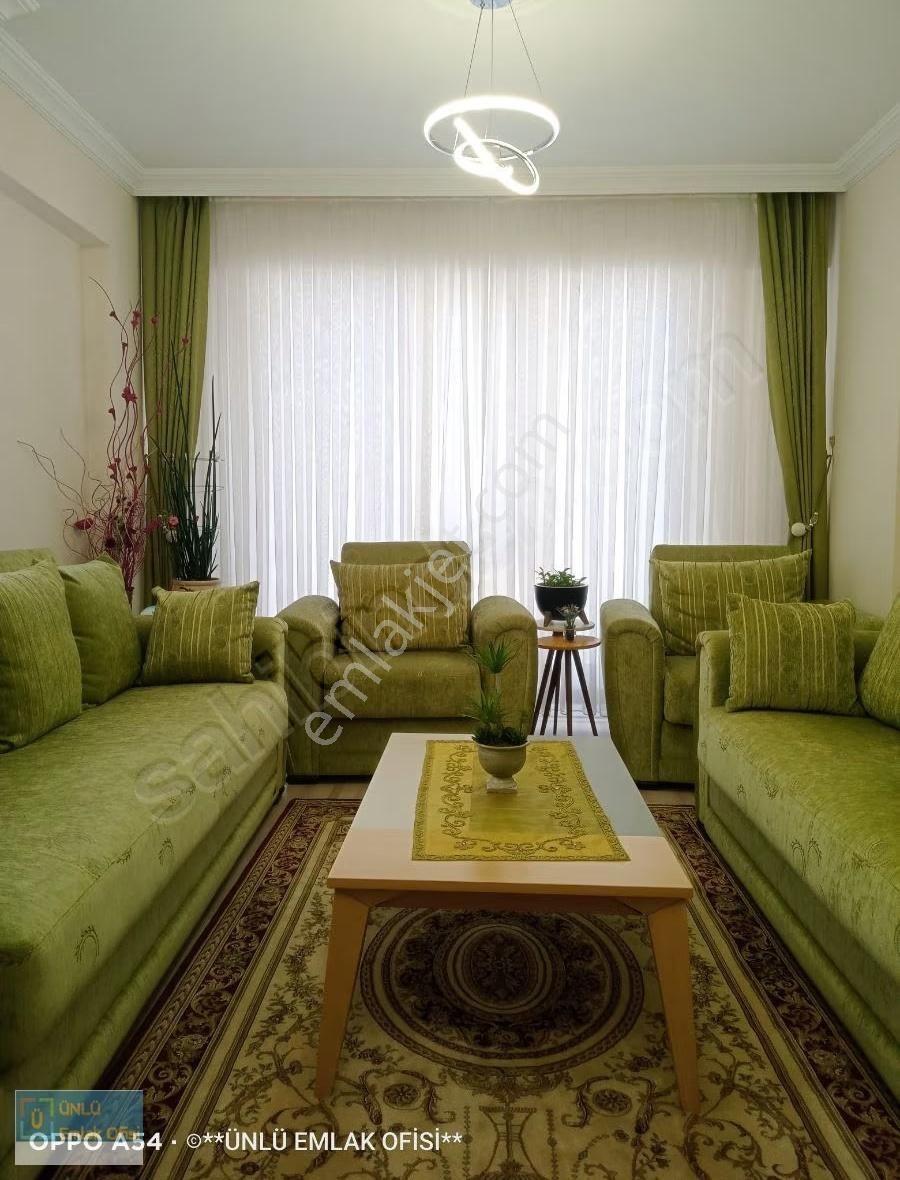 Ünlü Emlaktan Yatay Mimarili Arakat Kombili Manzaralı 3+1 Daire - Görsel 12