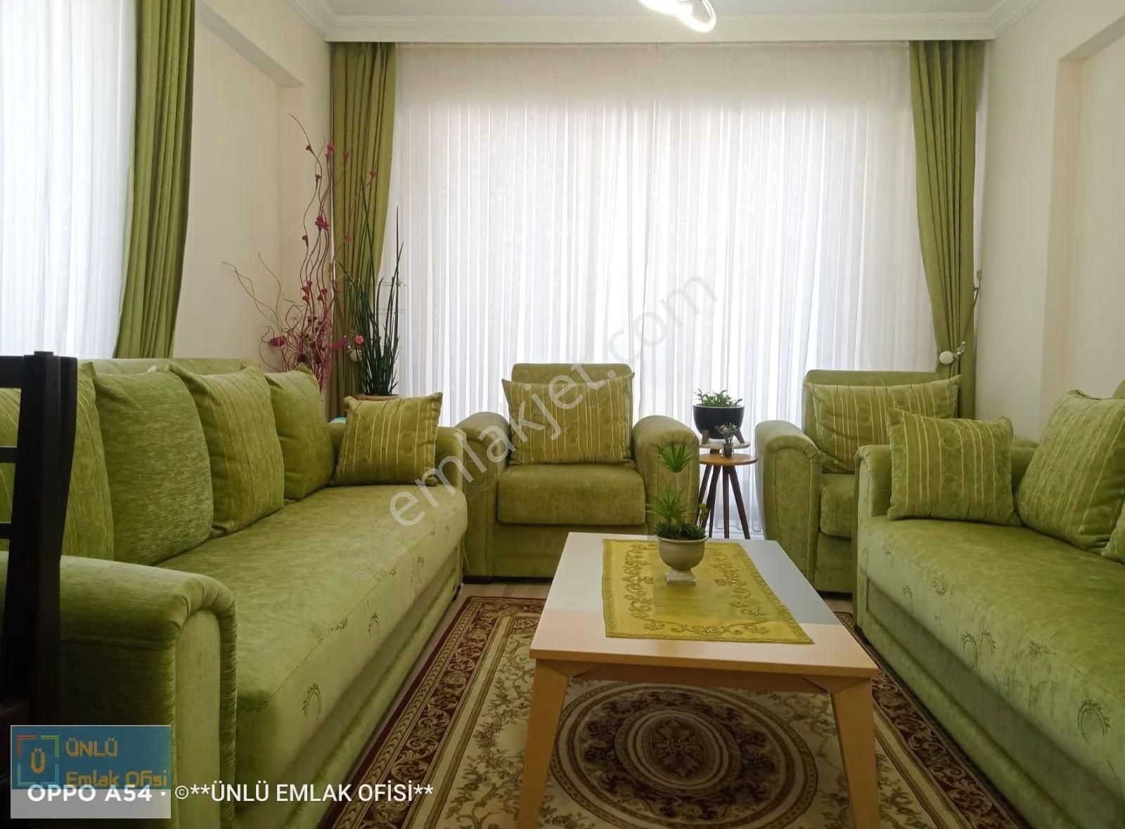 Ünlü Emlaktan Yatay Mimarili Arakat Kombili Manzaralı 3+1 Daire - Görsel 25