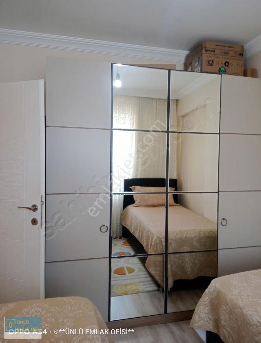 Ünlü Emlaktan Yatay Mimarili Arakat Kombili Manzaralı 3+1 Daire - Görsel 23