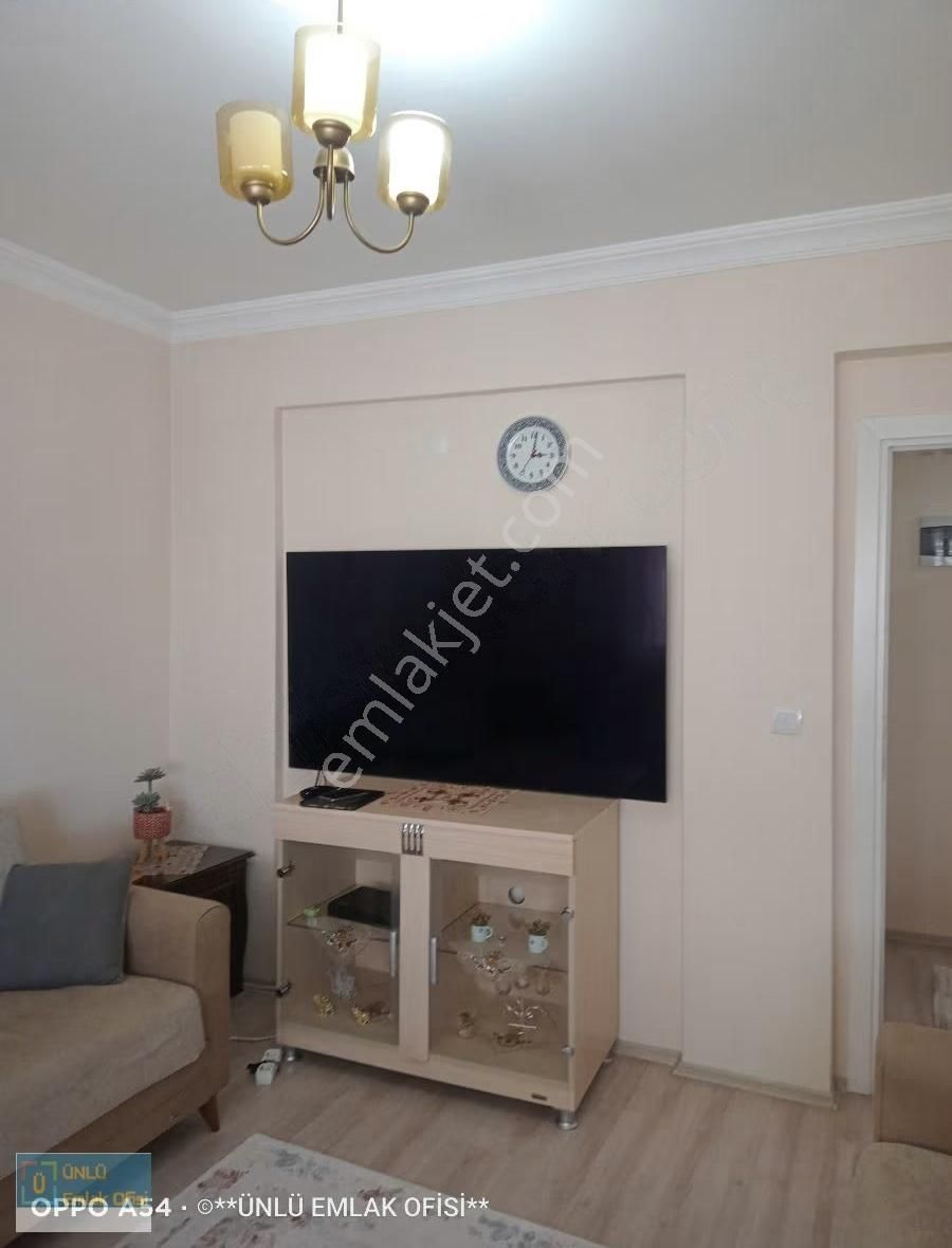 Ünlü Emlaktan Yatay Mimarili Arakat Kombili Manzaralı 3+1 Daire - Görsel 33