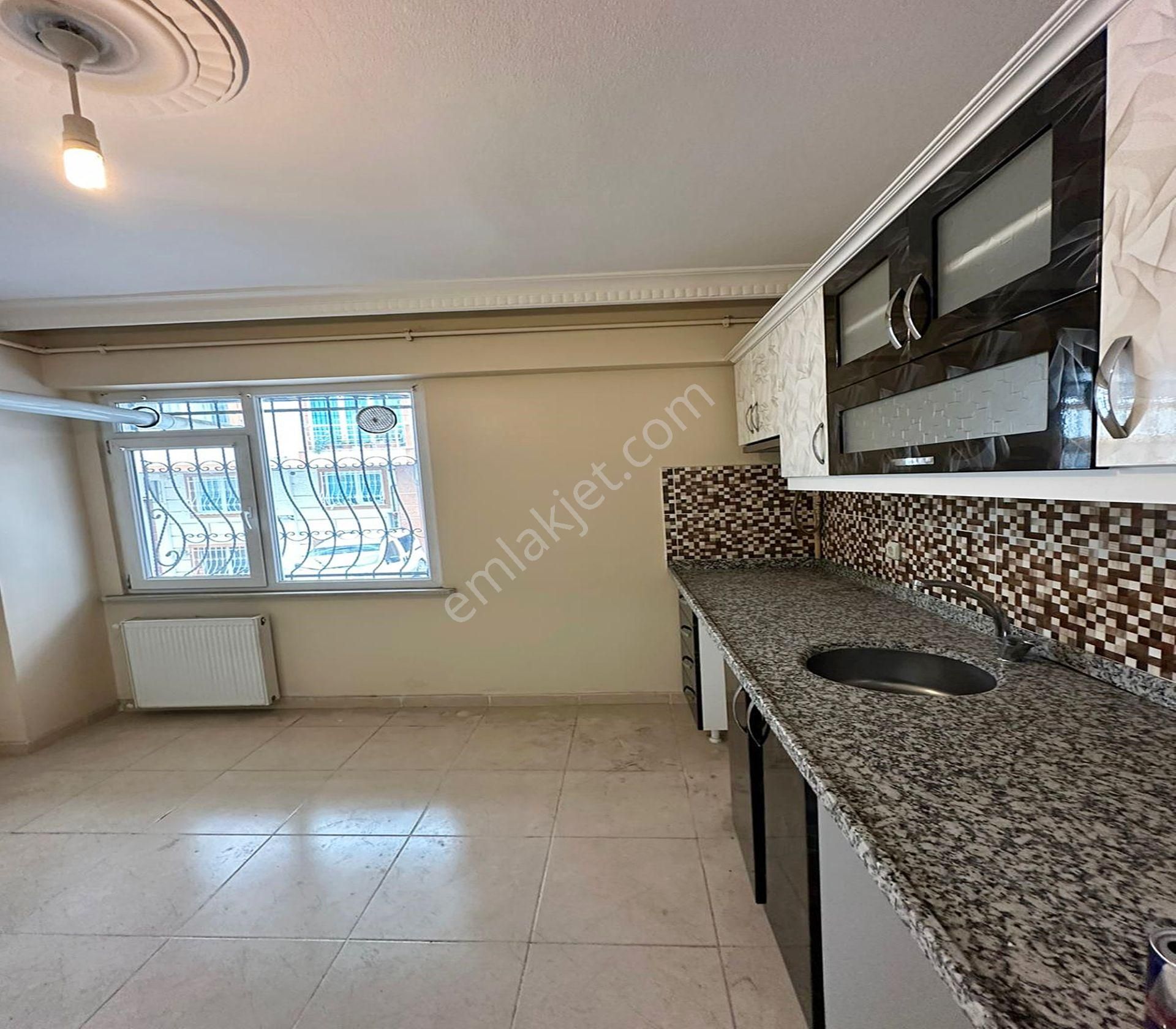 Merkezi Konumda Ulaşıma Yakın 1+1 Kiralık Yüksek Giriş Daire - Görsel 2