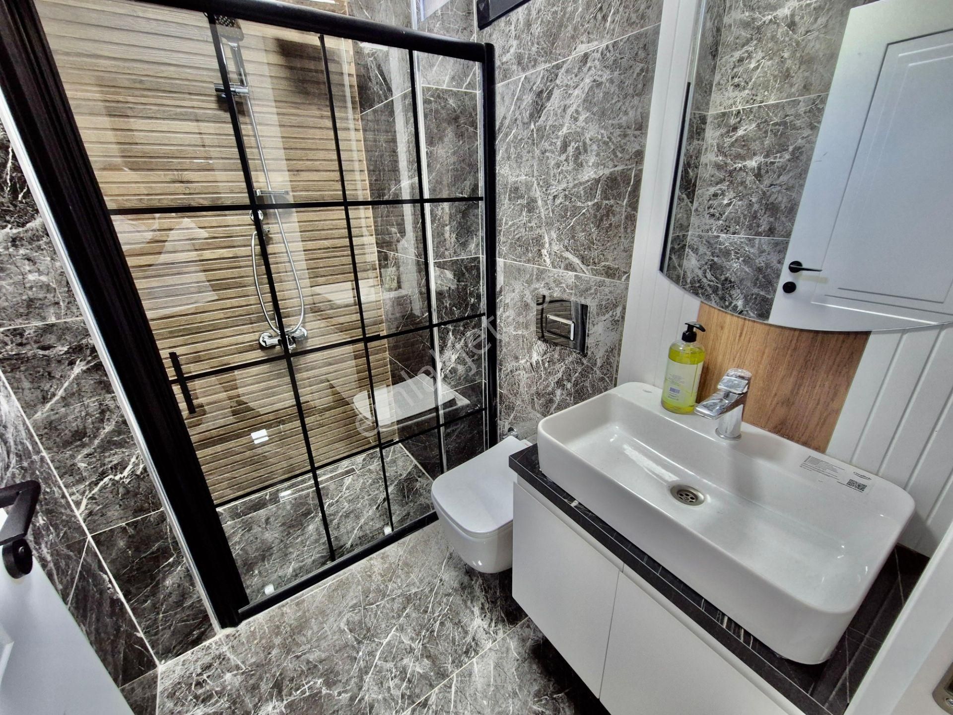 ▓ Karabuluttan▓göz Alıcı Tasarımıyla Doğanın İçinde Havuzlu 4+1 Satılık Villa - Görsel 31