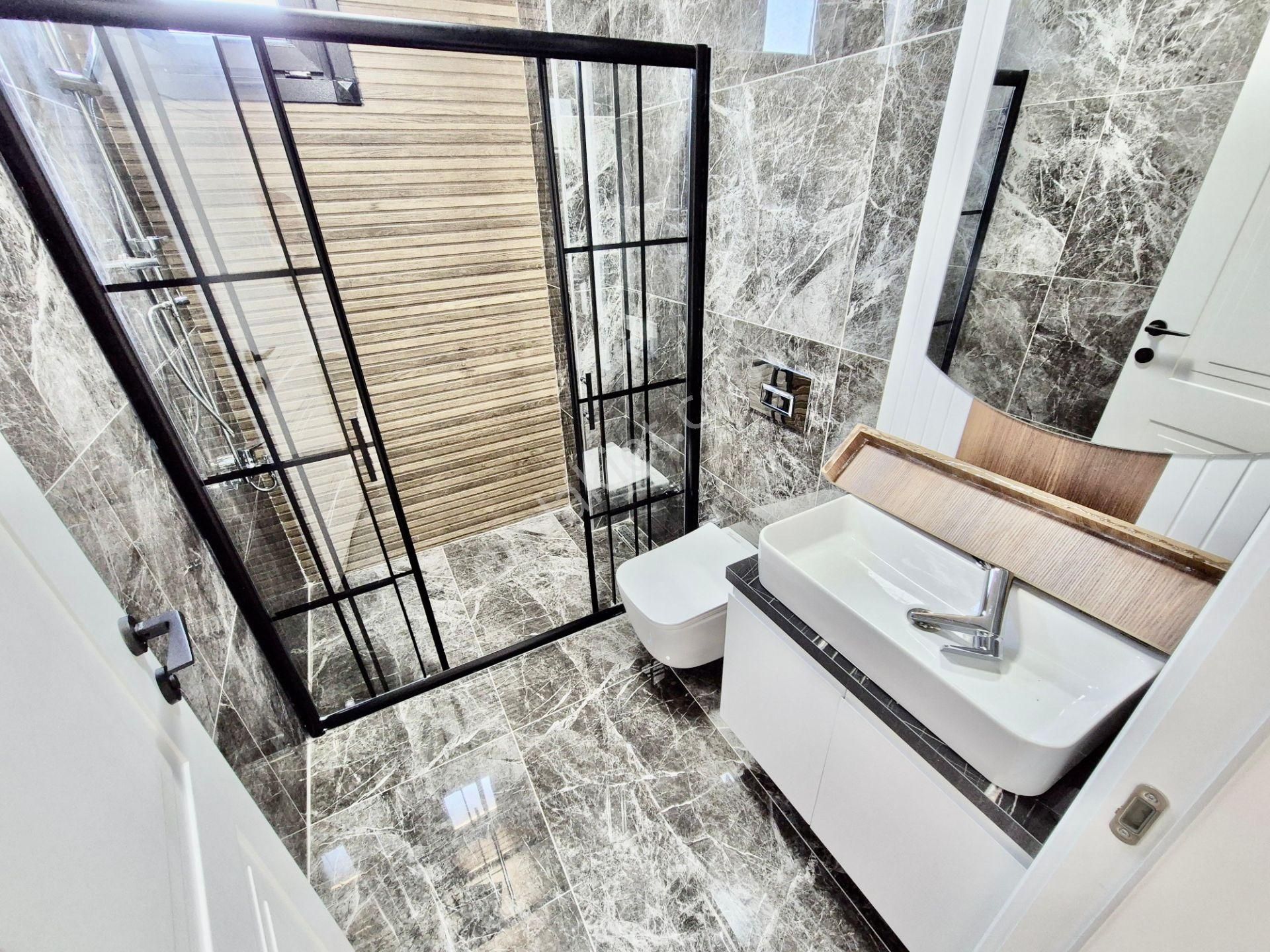 ▓ Karabuluttan▓göz Alıcı Tasarımıyla Doğanın İçinde Havuzlu 4+1 Satılık Villa - Görsel 24