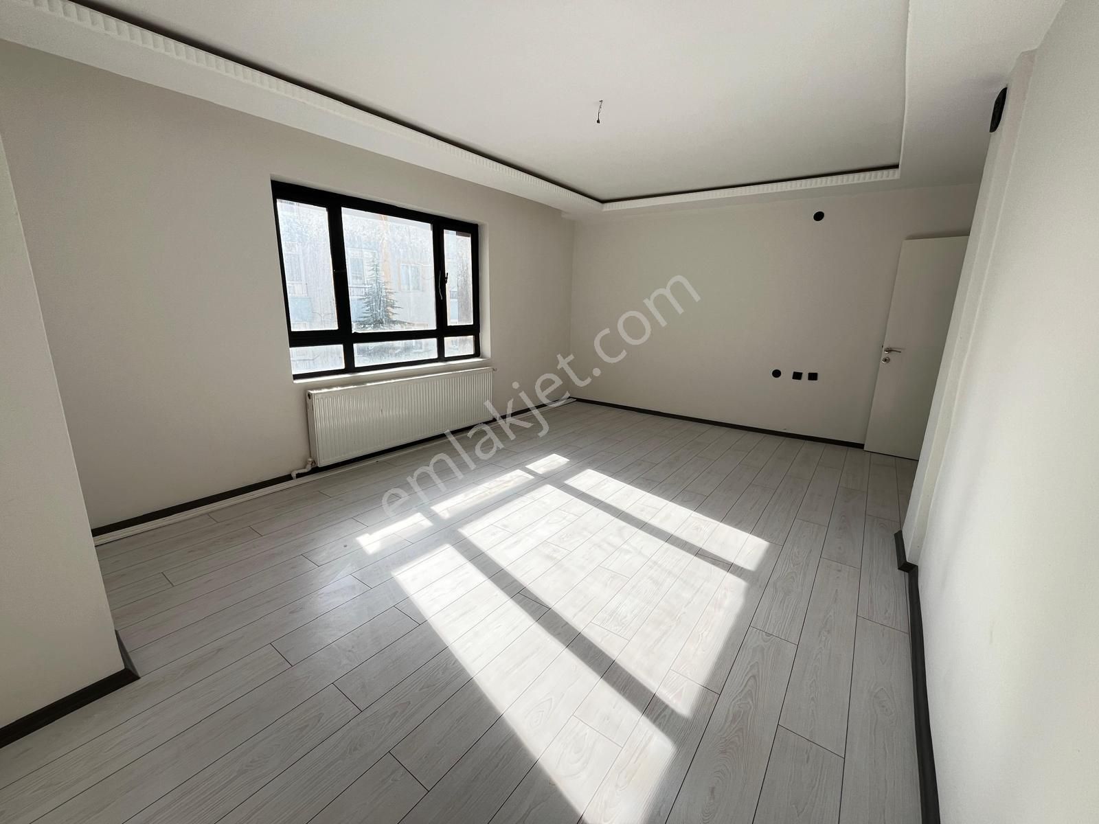 (1120) Keçiören Osmangazi Caddesi Üzerinde Satılık Boş 4+1 Dubleks!!! - Görsel 23