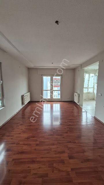 Küçükçekmece Atakent 560 Ada Da Kiralık Boş 1+1 57m2 Daire - Görsel 14