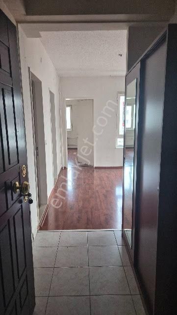 Küçükçekmece Atakent 560 Ada Da Kiralık Boş 1+1 57m2 Daire - Görsel 2