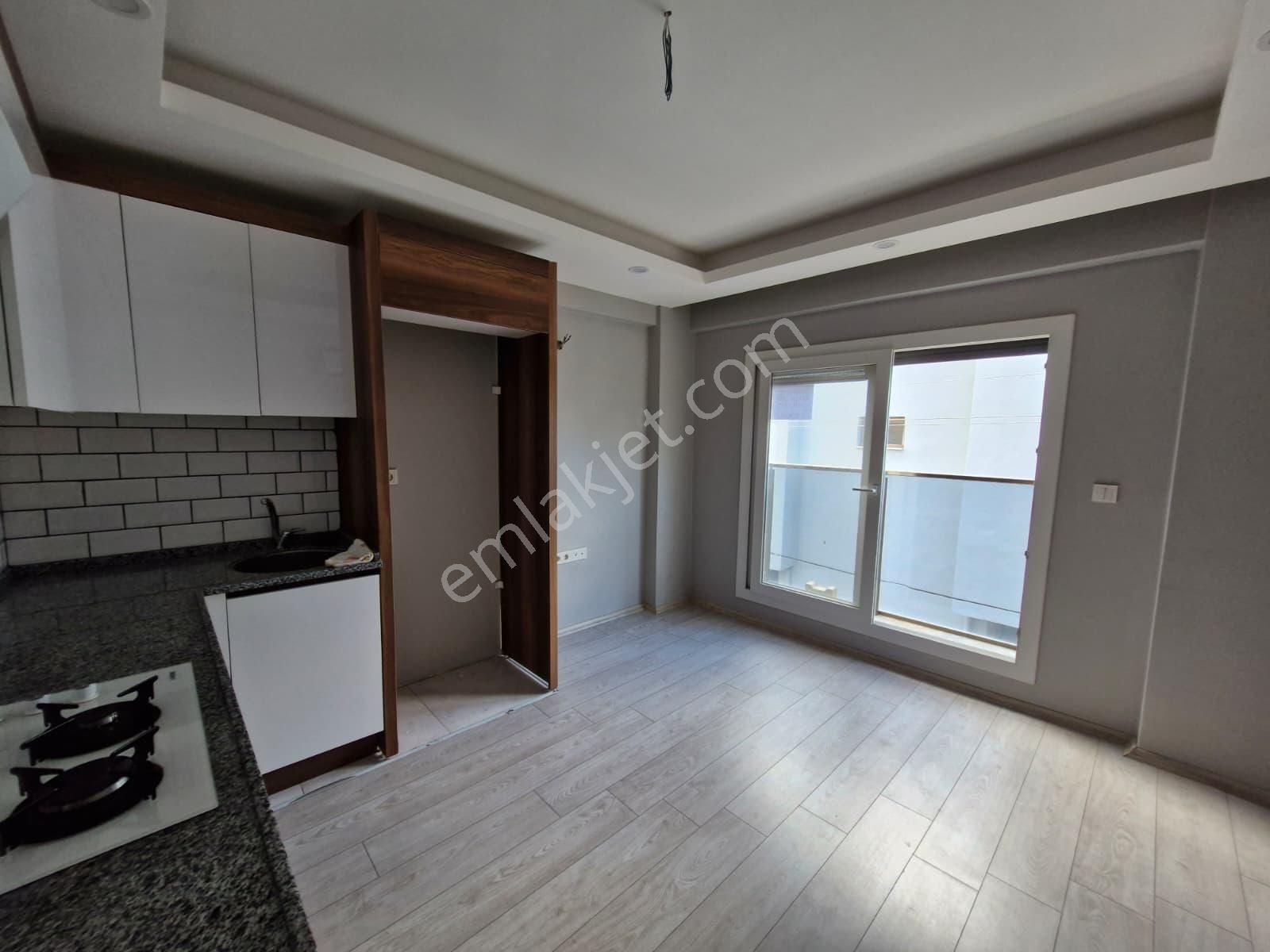 Çiğli Küçükçiğli'de Kiralık 1+1 Sıfır Daire - Görsel 3